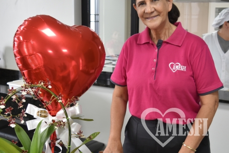 Neste dia especial, em que comemora o seu aniversário - Sirlei Brod