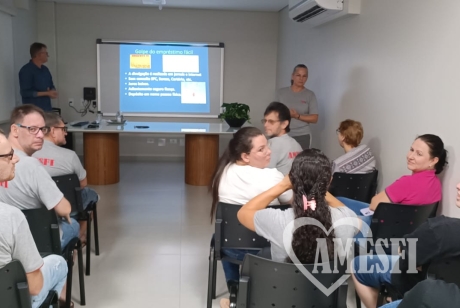 Palestra sobre: Golpes, Fraudes, Sites Indevidos: os cuidados com o uso da Internet