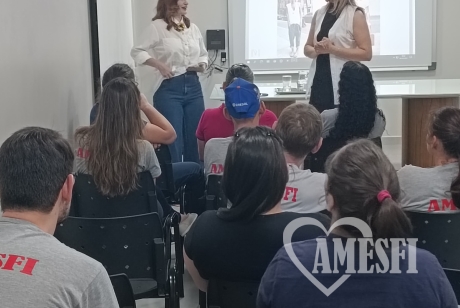 Palestra sobre estilo pessoal com Paola Maino